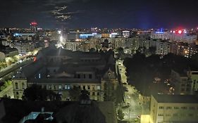 River View, In City Center Apartment